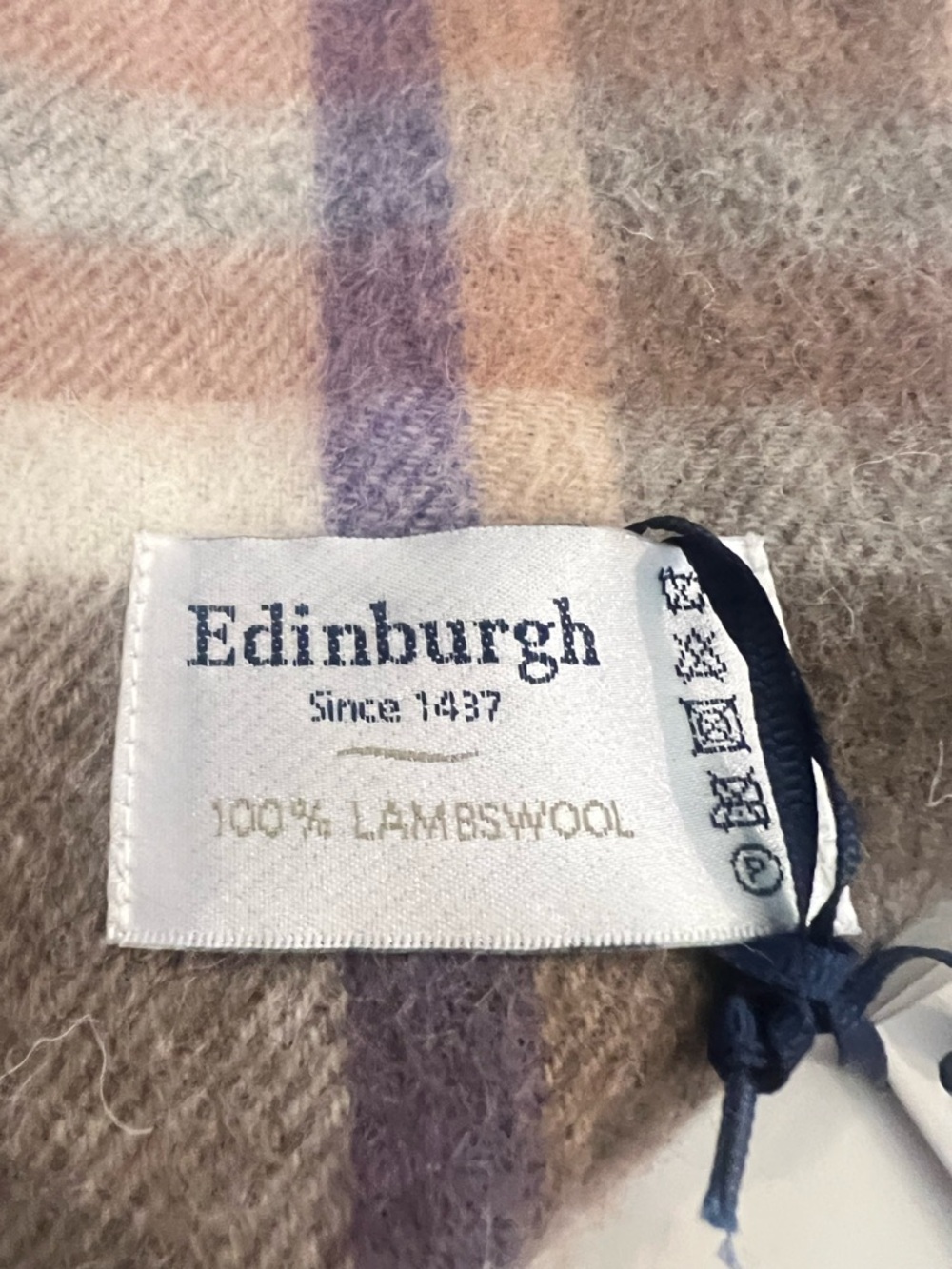 NEW Edinburgh 100% Lambswool Chequer Tartan Scarf Beige Rose Lavender Fringe